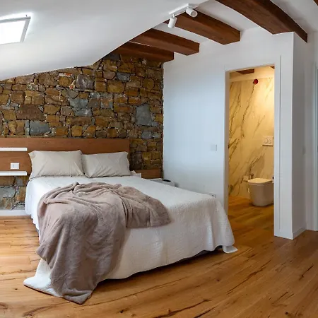 Stevoski - Modern Comfort In A Historic Stone House Konukevi 3*