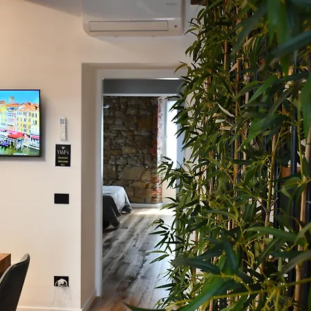 Stevoski - Modern Comfort In A Historic Stone House Konukevi 3*